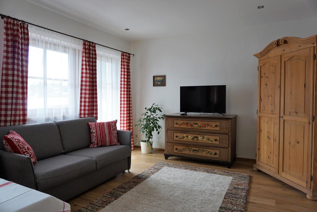 Apartamento Beim Wagner Waidring Exterior foto